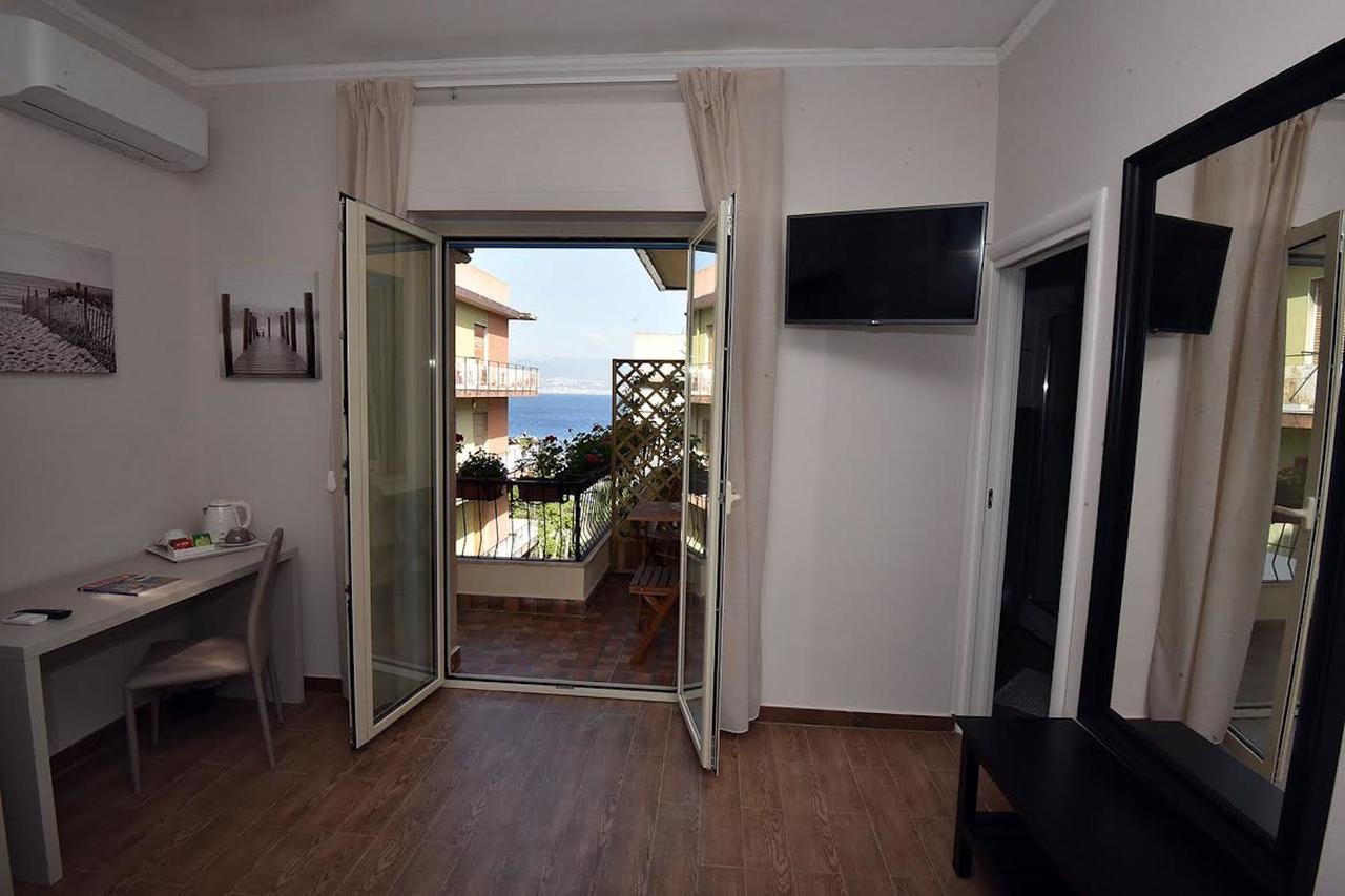 B&B Paradiso Relais Μεσίνα Εξωτερικό φωτογραφία